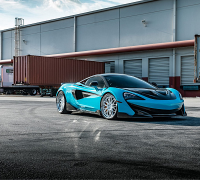 Фото дисков Anrky RS1 на McLaren 600