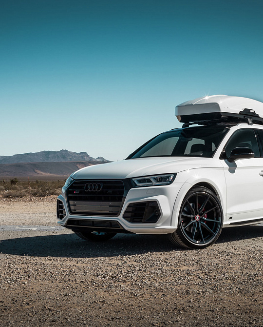 Фото дисков HF-3 Черный глянец на Audi Q5 (FY)
