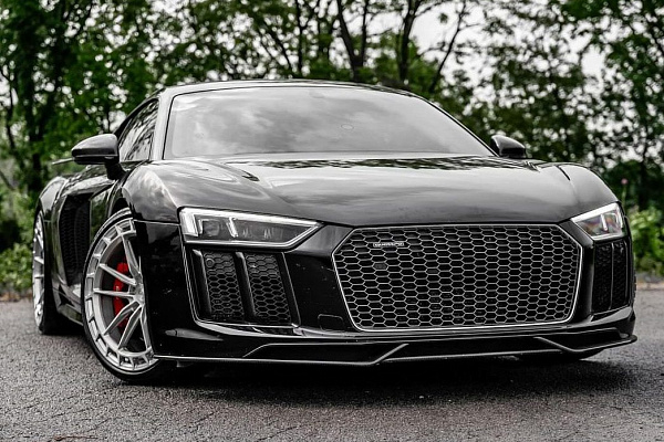 Фото дисков Bola FP3 Глянцевый лак на Audi R8 (4S)