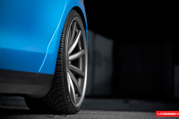 Фото дисков Vossen CV1 Сатиновый графит на Tesla Model S