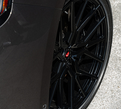 Фото дисков Vossen M-X3 на Land Rover Range Rover V