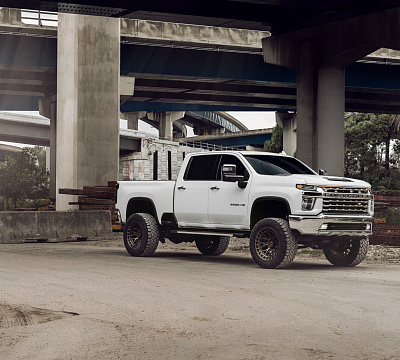 Фото дисков Vossen HFX-1 (8-Lug) на Chevrolet Silverado IV
