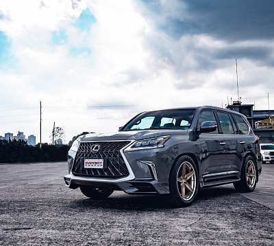 Фото дисков Anrky AN35 на Lexus LX III