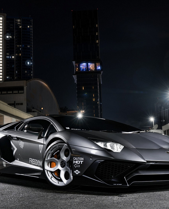 Фото дисков NC01-R Серебро на Lamborghini Aventador