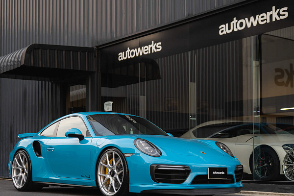 Фото дисков HRE 521M Сатиновый лак на Porsche 911 VII