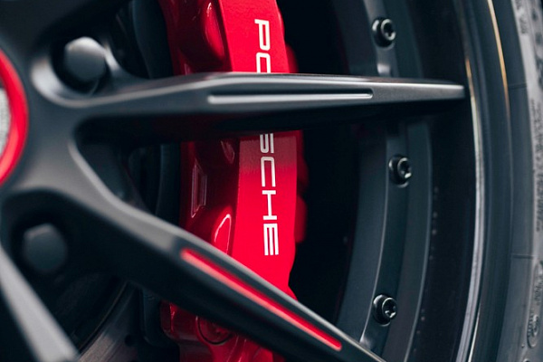 Фото дисков Brixton Forged R11-R Черный сатин на Porsche Cayman II