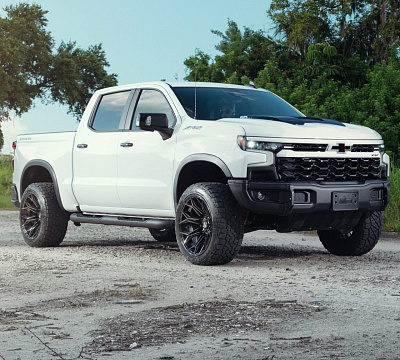 Фото дисков 4PLAY 4P83 на Chevrolet Silverado IV