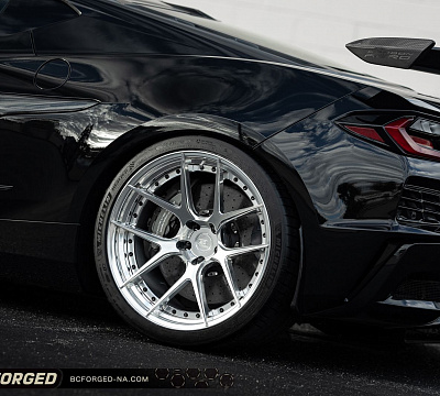 Фото дисков BC Forged HCS02 на Chevrolet Corvette C8
