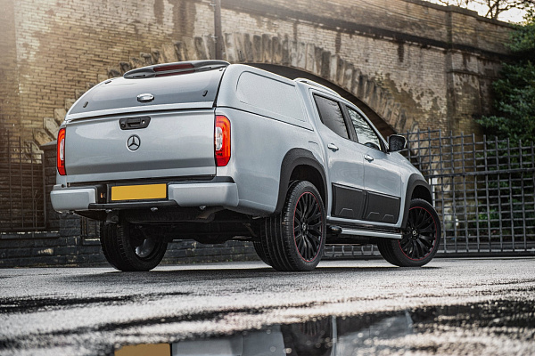 Фото дисков Kahn Kahn RS Черный сатин на Mercedes-Benz X-Class