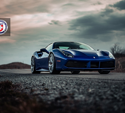 Фото дисков HRE P101 на Ferrari 488