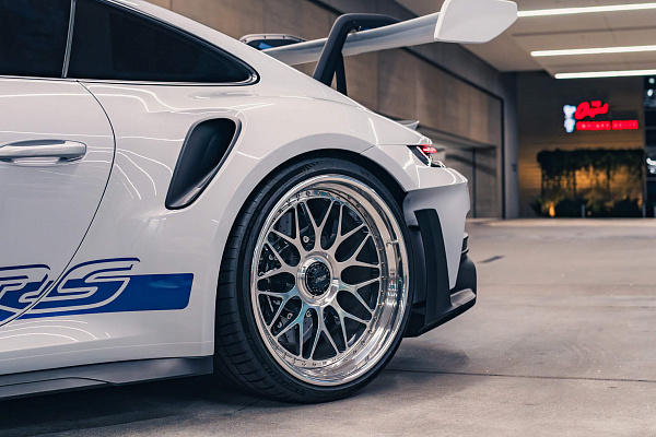 Фото дисков HRE 300 Полированный лак на Porsche 911 VIII