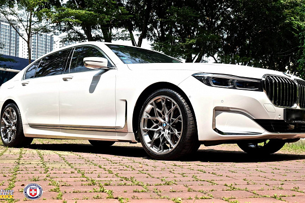 Фото дисков HRE FF10 Серебро на BMW 7 (G11/G12)