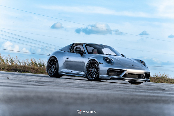 Porsche 992 Targa 4 GTS
