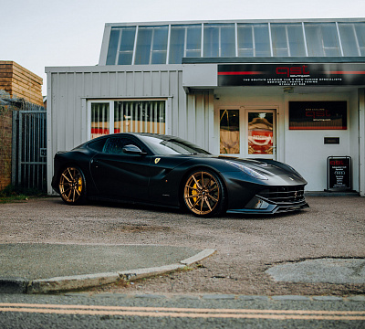 Фото дисков Vossen EVO-2R на Ferrari F12