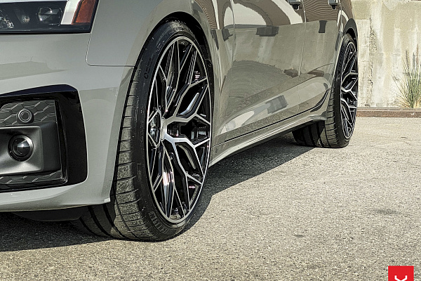 Фото дисков Vossen HF-2 Алмазная проточка на Audi A/S/RS 5 (F5)