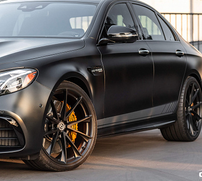 Фото дисков HRE P204 на Mercedes-Benz E-Class (W213, S213, C238)