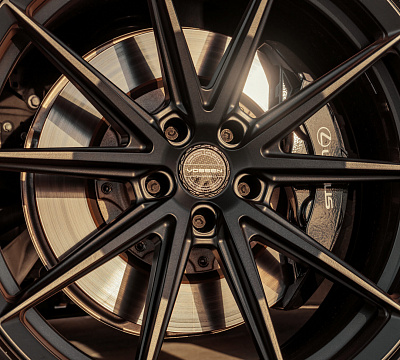 Фото дисков Vossen HFX-2 (5-Lug) на Lexus LC 500