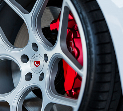 Фото дисков Vossen CG-205 на Audi A/S 8 (D4)