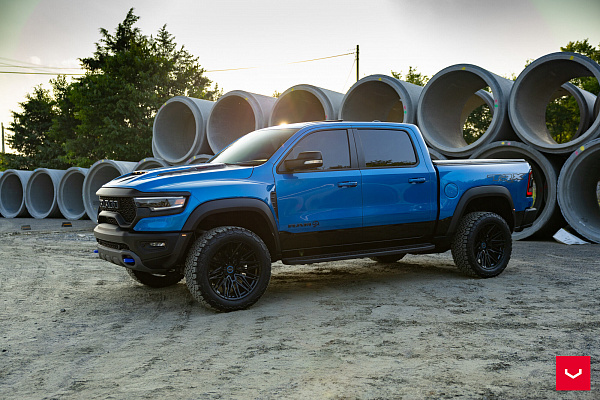 Фото дисков Vossen HF6-5 Черный сатин на Ram 1500 V