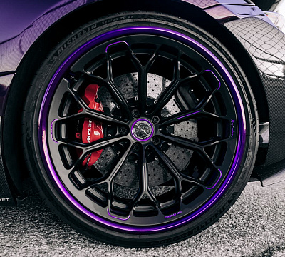 Фото дисков Brixton Forged CM6-RS на McLaren 720S