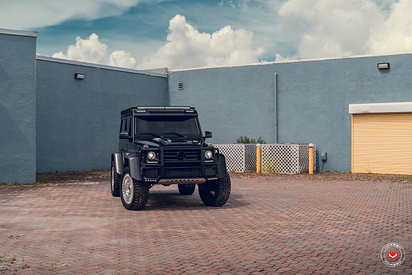 Фото дисков Vossen LC3-13T Белый глянец на Mercedes-Benz G-Class II