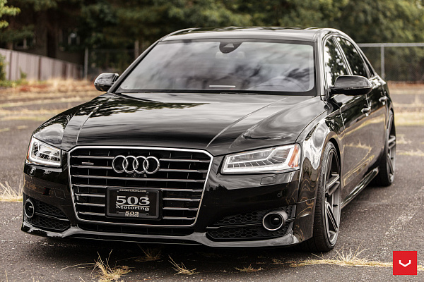 Фото дисков Vossen HF-1 Сатиновый графит на Audi A/S 8 (D4)