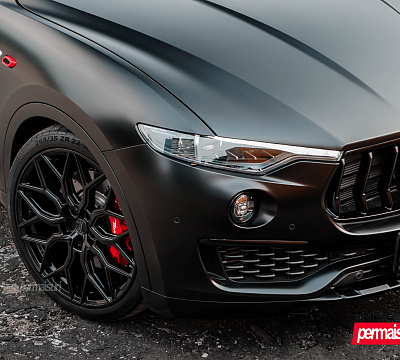 Фото дисков Vossen HF-2 на Maserati Levante