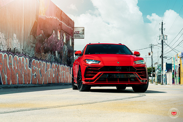 Фото дисков Vossen EVO-5 Черный сатин на Lamborghini Urus