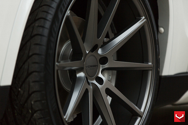 Фото дисков Vossen VFS-1 Сатиновый графит на BMW X5/X5 M (F15/F85)