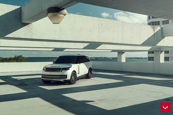 Фото дисков Vossen HF-2 Алмазная проточка на Land Rover Range Rover V