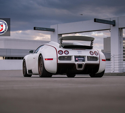 Фото дисков HRE 501 на Bugatti Veyron