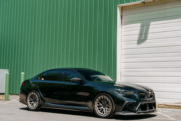Фото дисков Brixton Forged TR08 AERO1 Другой цвет на BMW 5/M5 (G60/G90)