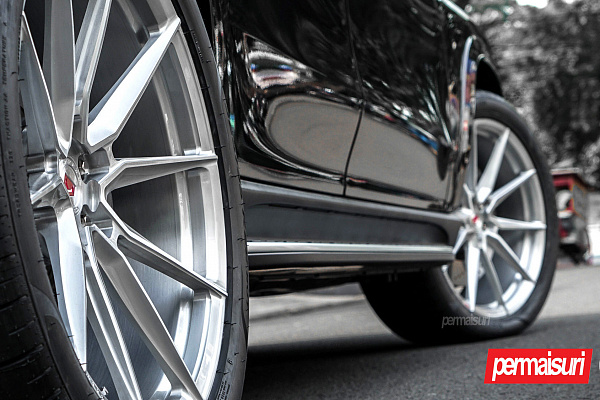 Фото дисков Vossen EVO-2 Глянцевый лак на Mercedes-Benz GLS (X167)