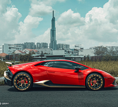 Фото дисков Brixton Forged PF7 Aerotech на Lamborghini Huracan