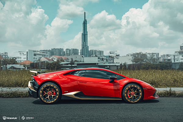 Фото дисков Brixton Forged PF7 Aerotech Глянцевая темная медь на Lamborghini Huracan