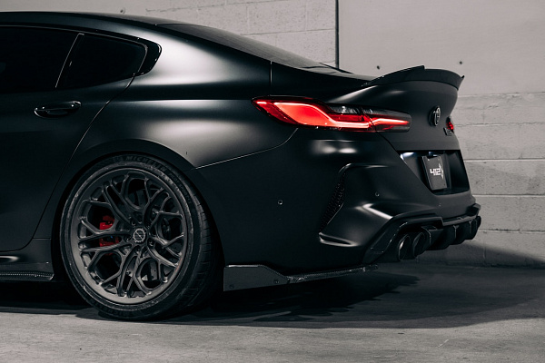 Фото дисков Brixton Forged PF14 R / RS Сатиновый темный лак на BMW 8/M8