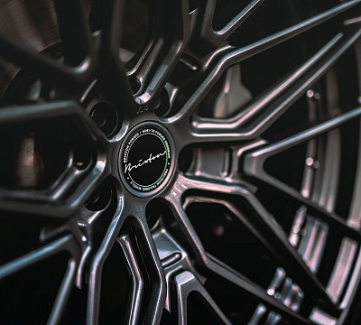 Фото дисков Brixton Forged VL4 на BMW X5/X5 M (G05/G18/F95)