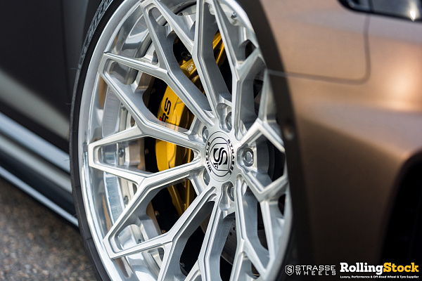 Фото дисков Strasse Wheels SV20M Deep Concave FS Глянцевый лак на Audi A/S/RS 5 (F5)