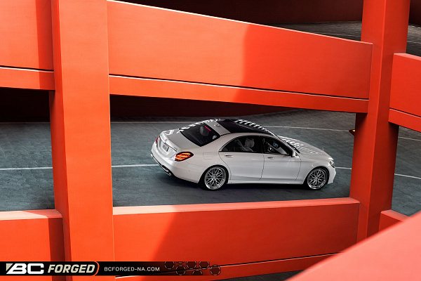 Фото дисков BC Forged LE81 // MLE81 Глянцевый лак на Mercedes-Benz S-Class (W222, C217)