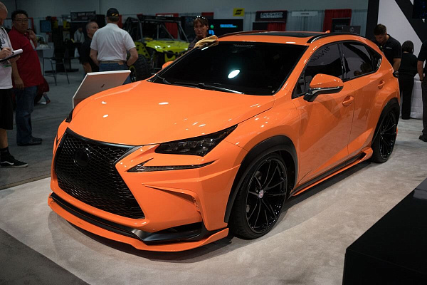 Фото дисков HRE P104 Черный глянец на Lexus NX I