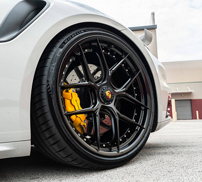 Фото дисков HRE S101SC на Porsche 911 VIII