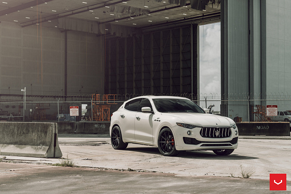 Фото дисков Vossen HFX-2 (5-Lug) Черный сатин на Maserati Levante