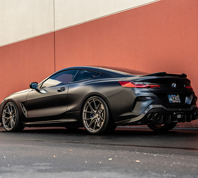 Фото дисков HRE P101 на BMW 8/M8