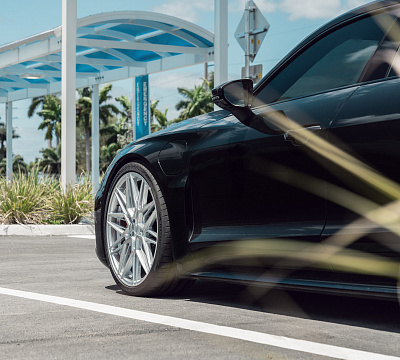 Фото дисков Vossen HF-7 на Audi E-tron GT