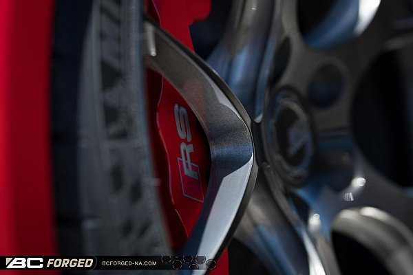 Фото дисков BC Forged KL11 Глянцевый темный лак на Audi TT (8S)