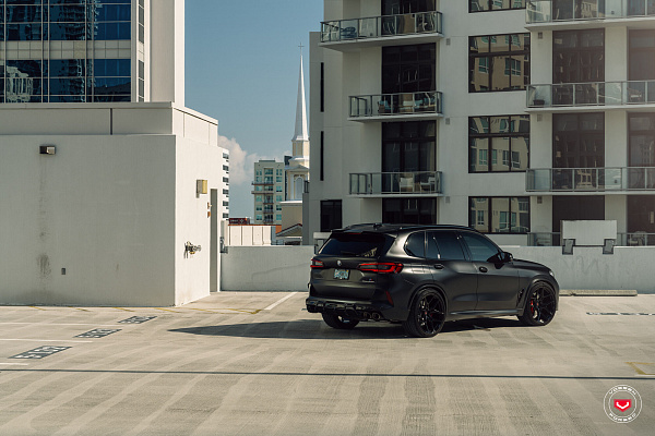 Фото дисков Vossen EVO-4 Черный глянец на BMW X5/X5 M (G05/G18/F95)