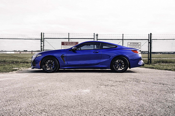 Фото дисков Strasse Wheels SV4 Deep Concave Duoblock Черный глянец на BMW 8/M8
