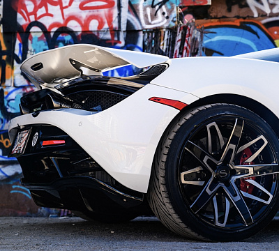 Фото дисков Savini SV88 на McLaren 720S