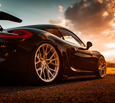 Фото дисков Vossen M-X3 на Porsche Cayman II