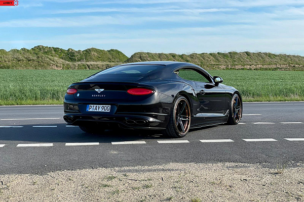 Фото дисков Anrky AN37 Черный глянец на Bentley Continental GT III